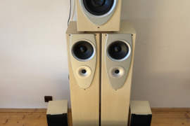 Audio video sistema  Kolonėlės, garsiakalbiai