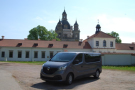 Keleivių pervežimas iš Kauno į Vilniaus oro uostą Tel:***