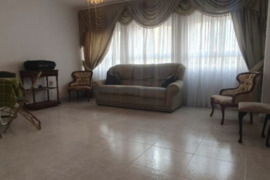Apartamentas su kiemeliu, Alicante provincijoje, Torrevieja mieste. 4 kambariai | 95 m² | 300 metrų 