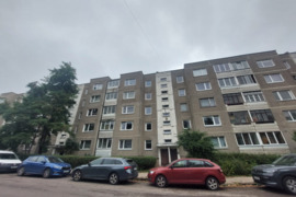 Ieškom pirkti 1-2 kambarių buto Vilniuje iki 100.000 Eur.