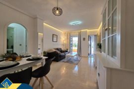Renovuotas apartamentas su terasa, Alicante provincijoje, Orihuela Costa mieste. 3 kambariai | 72 m²
