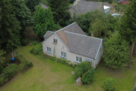 Parduodamas namas ypatingoje vietoje – priešais seniausią Lietuvoje Dionizo Poškos baublių muziejų, 