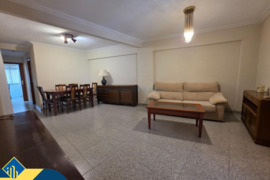 Apartamentas su kiemeliu, Alicante provincijoje, Alicante mieste. 4 kambariai | 82 m² | 1 kilometras