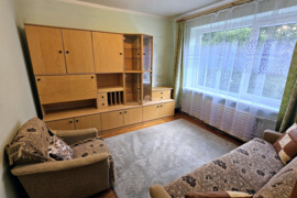 ŠILTAS, VIDINIS DVIEJŲ KAMBARIŲ BUTAS, UKMERGĖS G., EIGULIAI