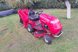 Countax sodo Traktoriukas su Honda varikliu 14hp