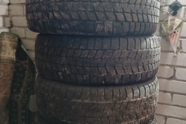Bridgestone, Universalios padangos