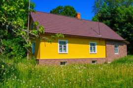 Sodyba 5ha vienkiemis prie karjero Rokiškio raj. Bučiūnų k.,