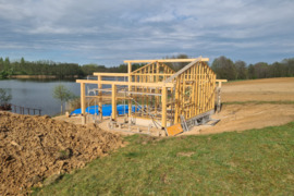 Statome medinius karkasinius namus ir pirtys