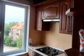 Parduodamas erdvus ir šviesus 4 kam. butas Klaipėdoje Sulupės g., 77.10 kv. m, 5/5a. Blokinis namas.