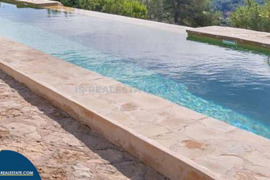 Vila su baseinu, Balearų salos, Ibiza. 4 kambariai | 105 m² | 2.5 kilometrai iki jūros