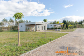 Namas Vilniaus r. sav., Mickūnai, Dėdoniškių g.
