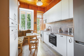 Nuomojamas 3 kambarių butas Senamiestyje, Puodžių g.