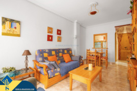 Apartamentas su bendru baseinu, Alicante provincijoje, Torrevieja mieste. 2 kambariai | 49 m² | 1 ki