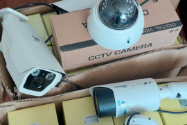 CCTV kameros, filtrai, komutatoriai