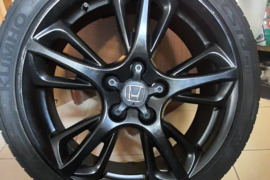 Honda , Lieti ratlankiai, R-18