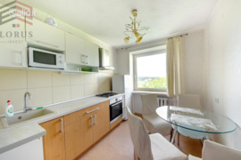 Dviejų kambarių buto nuoma Peteliški gatvėje. 