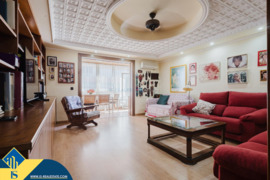 Apartamentas su bendru baseinu, Alicante provincijoje, Torrevieja mieste, Playa del Acequión rajone.