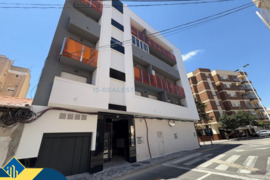 Apartamentas su terasa, Alicante provincijoje, Torrevieja mieste, Playa del Cura rajone. 3 kambariai