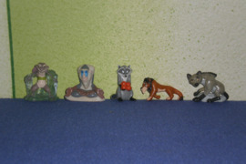 31. Kinder siurprizo kolekcines figureles Madagaskaras 2 e uz vnt.