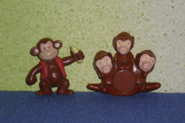 49. Kinder siurprizo kolekcines figureles bezdzioneles 2 e uz vnt.