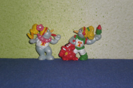 50. Kinder siurprizo kolekcines figureles ledinukes 2 e uz vnt.