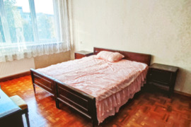 Parduodamas 3 kambarių butas Kaštonų g.