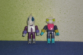 59. Kinder siurprizo kolekcines figureles robotai 1 e uz vnt.