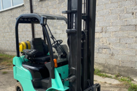 Šakinis krautuvas Mitsubishi FG15N