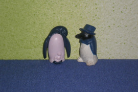 63. Kinder siurprizo kolekcines figureles pingvinai po 1 e uz vnt.