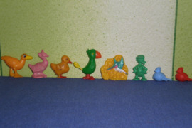 71. Kinder siurprizo kolekcines figureles pauksciukai 1 e uz vnt.