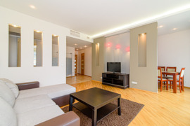 2 kamb. butas Vilnius, Šnipiškės, Konstitucijos pr.