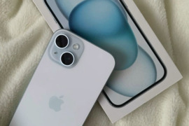 Apple iPhone 15