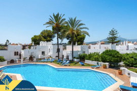 Renovuotas duplex penthouse apartamentas su bendru baseinu, Malaga provincijoje, Marbella mieste, Nu