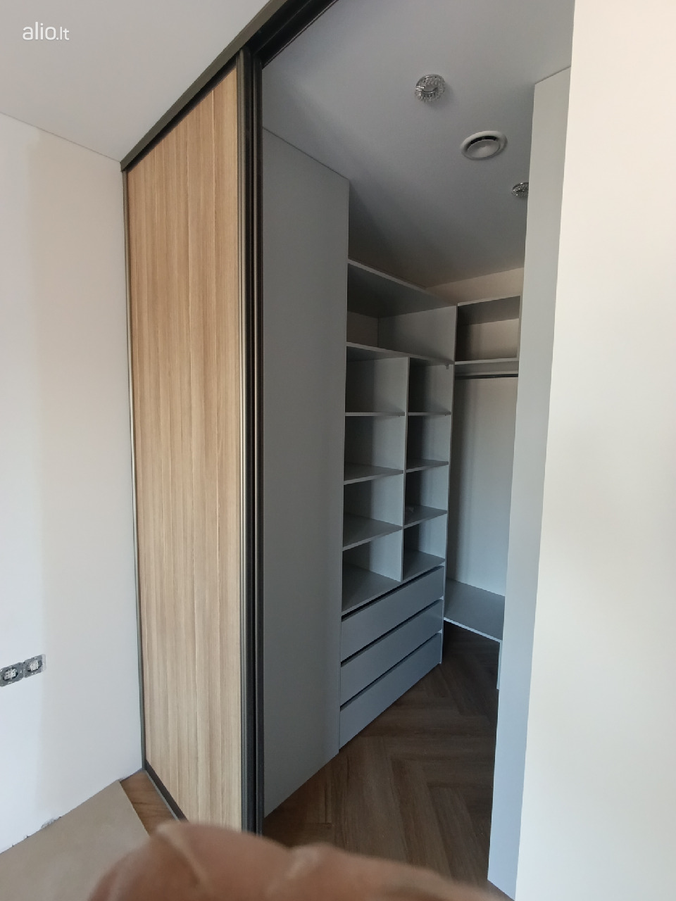 Stumdomos durys, Slenkančios sistemos, Kaina, spintos gamyba, pertvaros, kambario