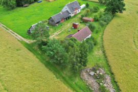 Rąstinė sodyba Miežiškiuose, Panevėžio r.