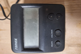 Parduodamas telefono numerio nustatymo aparatas.