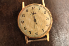 Laikrodis auksinis