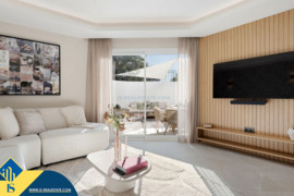 Renovuotas namas su bendru baseinu, Malaga provincijoje, Marbella mieste, Nueva Andalucia rajone. 4 