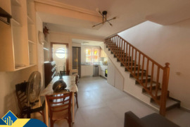 Duplex apartamentas su bendru baseinu, Alicante provincijoje, Torrevieja mieste. 3 kambariai | 84 m²