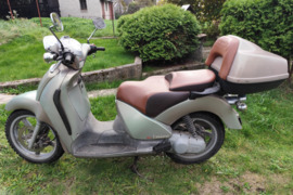 Aprilia , Motoroleris - Mopedas