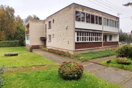 Parduodamas 2 kambarių butas su pradėtu kapitaliniu remontu Mikoliškio k., Pasvalio r.