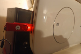 Geras samsung , cd, dvd,,dvx,  ,HDMI,aux, fm, usb,bluetooht