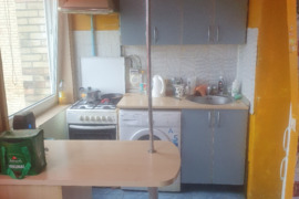 1 kambario buto nuoma Ramygalos g..su patogumais šiltas labai. 200e mėn.  Plius depozitas 200e.  Inf
