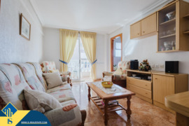 Apartamentas su terasa, Alicante provincijoje, Torrevieja mieste, Playa del Cura rajone. 4 kambariai