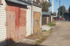 Nuomojamas platus garažas Ž. Šančiuose