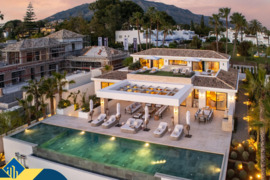 Vila su privačiu baseinu, Malaga provincijoje, Marbella mieste, Puerto Banús rajone. 7 kambariai | 8