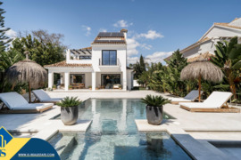 Vila su privačiu baseinu, Malaga provincijoje, Marbella mieste, Nueva Andalucia rajone. 7 kambariai 