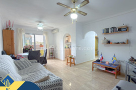 Apartamentas su terasa, Alicante provincijoje, Torrevieja mieste. 3 kambariai | 72 m² | 650 metrų ik