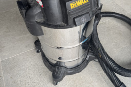 Statybikis siurblys dewalt 1050W