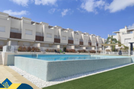 Namas su bendru baseinu, Alicante provincijoje, Torrevieja mieste, La Mata rajone. 3 kambariai | 88 